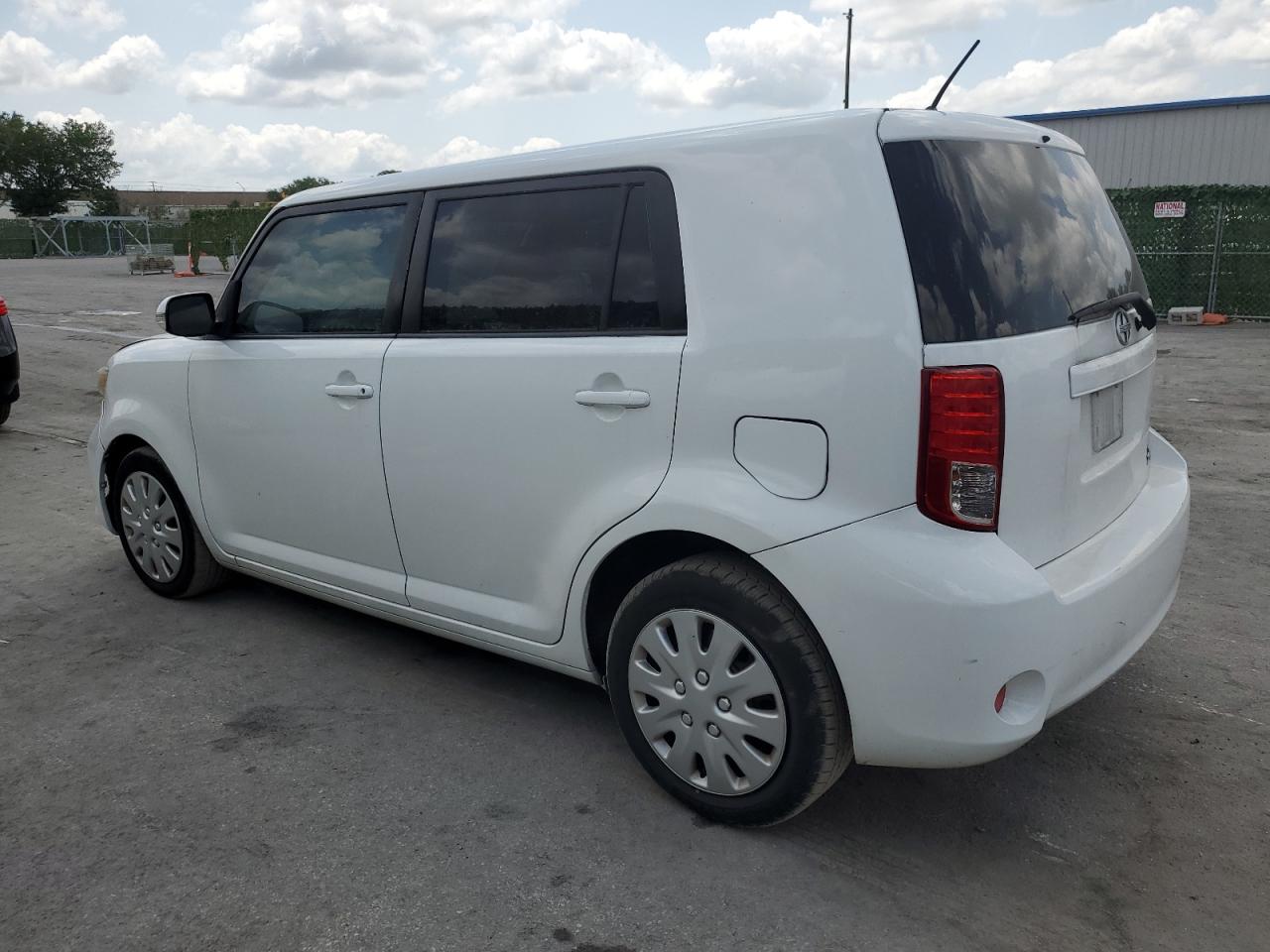 2013 Toyota Scion Xb vin: JTLZE4FE5DJ036435