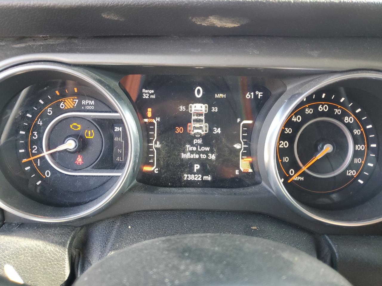 1C4HJXDN3JW199168 2018 Jeep Wrangler Unlimited Sport