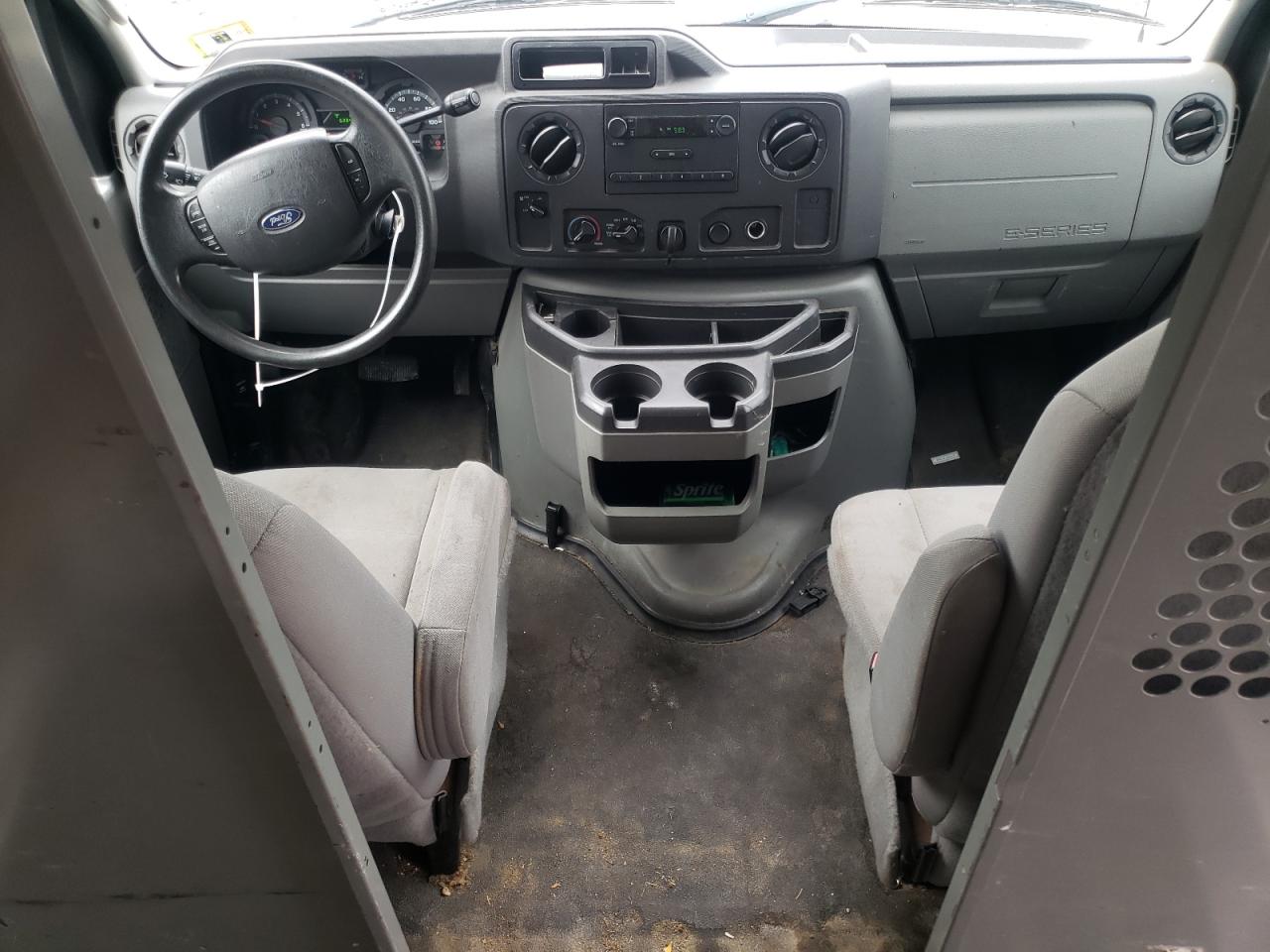 1FTNE2EW1ADA29162 2010 Ford Econoline E250 Van