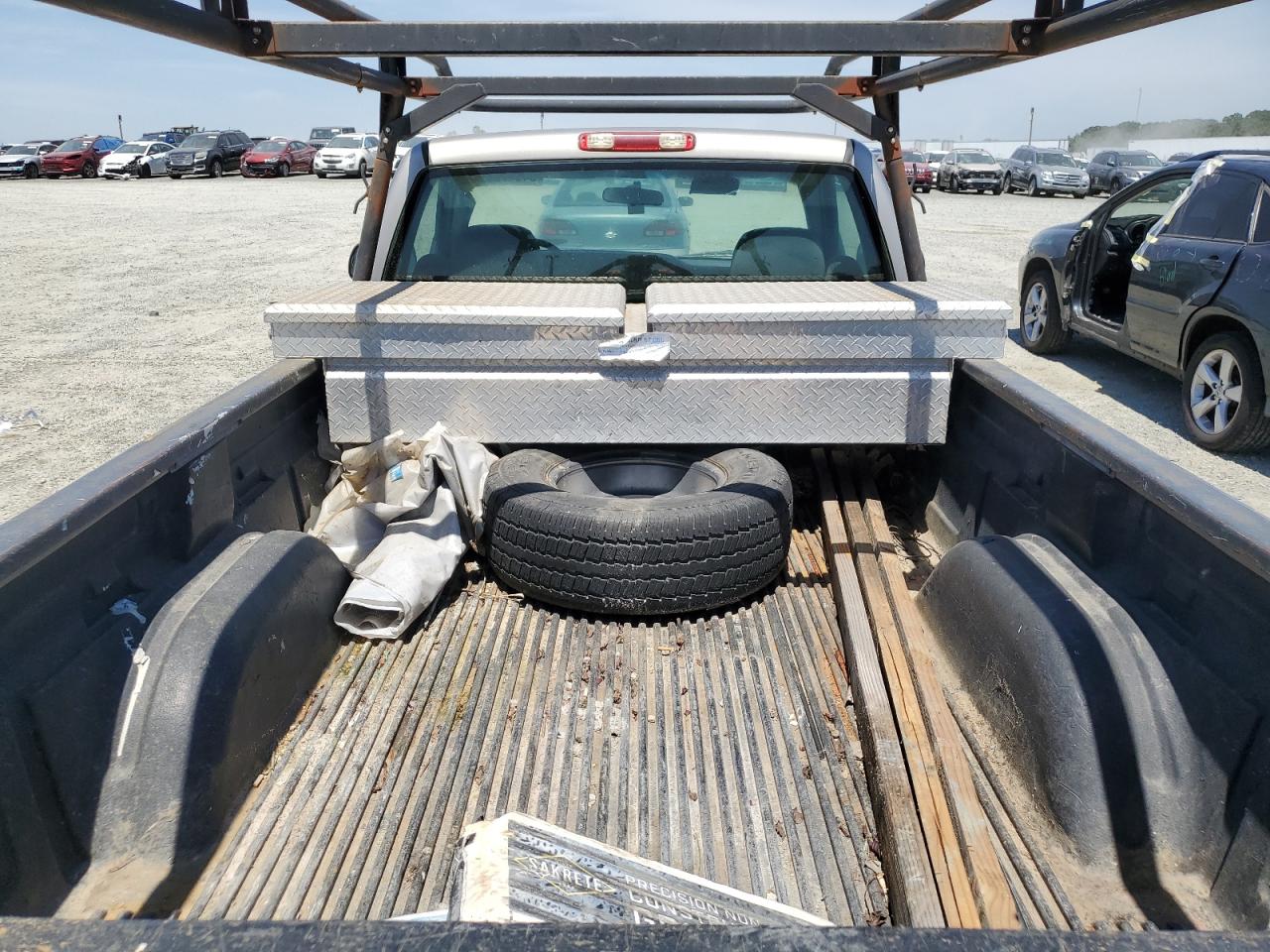 1GTEC14V72E191298 2002 GMC New Sierra C1500