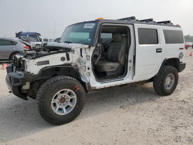 HUMMER H2 2004 white  gas 5GRGN23U44H110324 photo #1