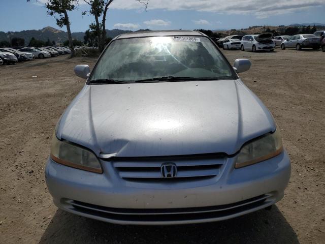 2002 Honda Accord Ex VIN: JHMCG65882C011581 Lot: 56351084