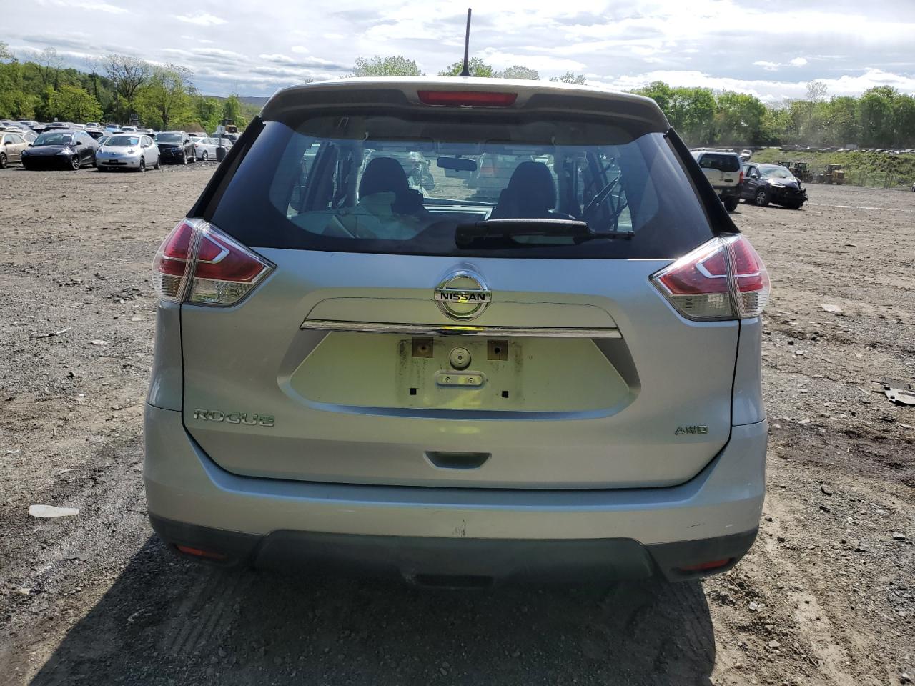 KNMAT2MV0FP530370 2015 Nissan Rogue S