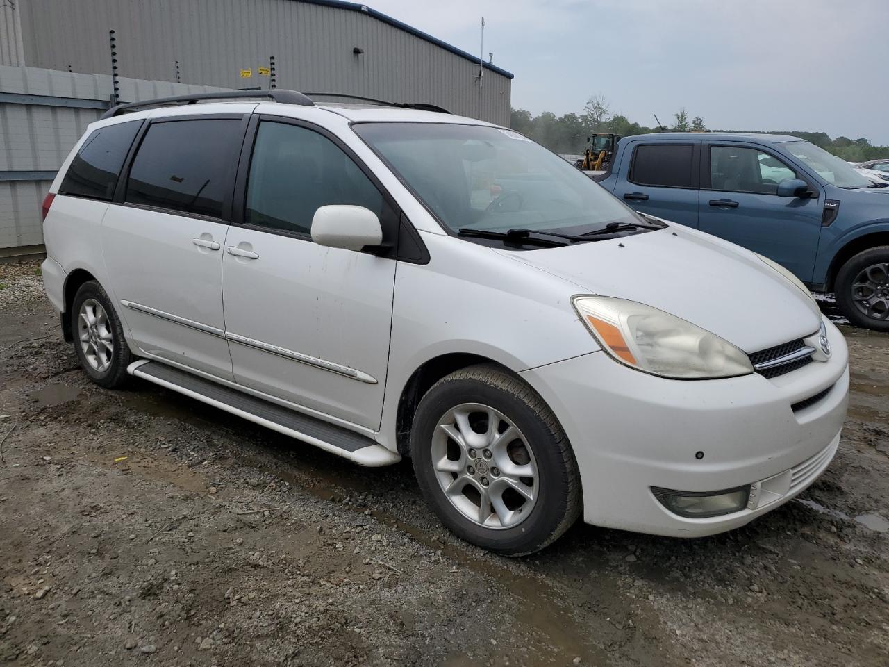 5TDZA22CX4S180372 2004 Toyota Sienna Xle