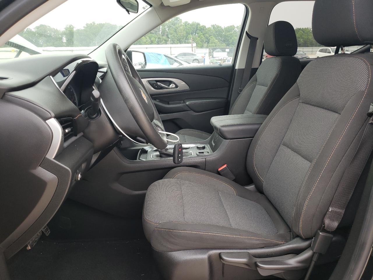 1GNERFKW2JJ131983 2018 Chevrolet Traverse Ls
