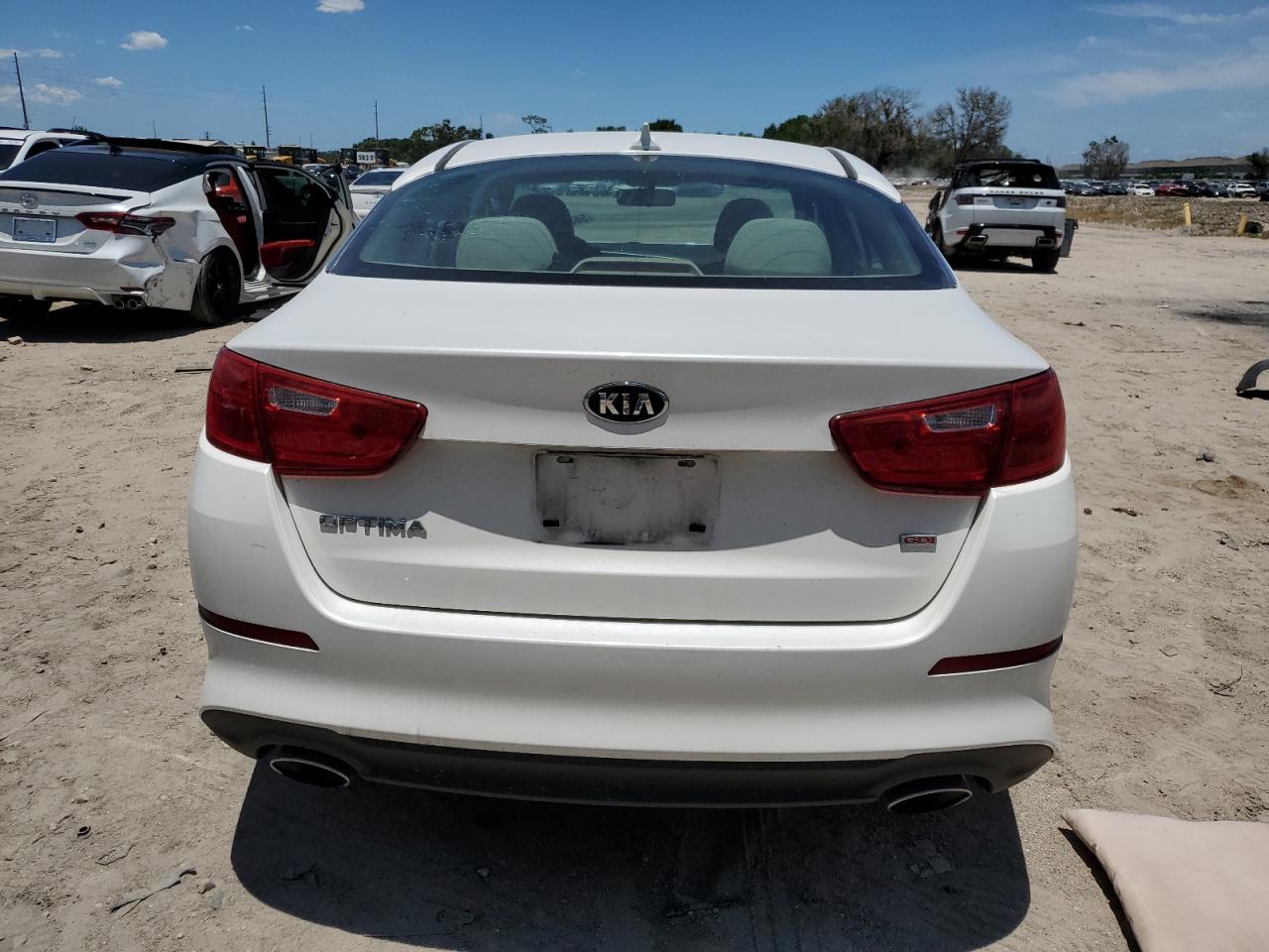 KNAGM4A73F5530302 2015 Kia Optima Lx