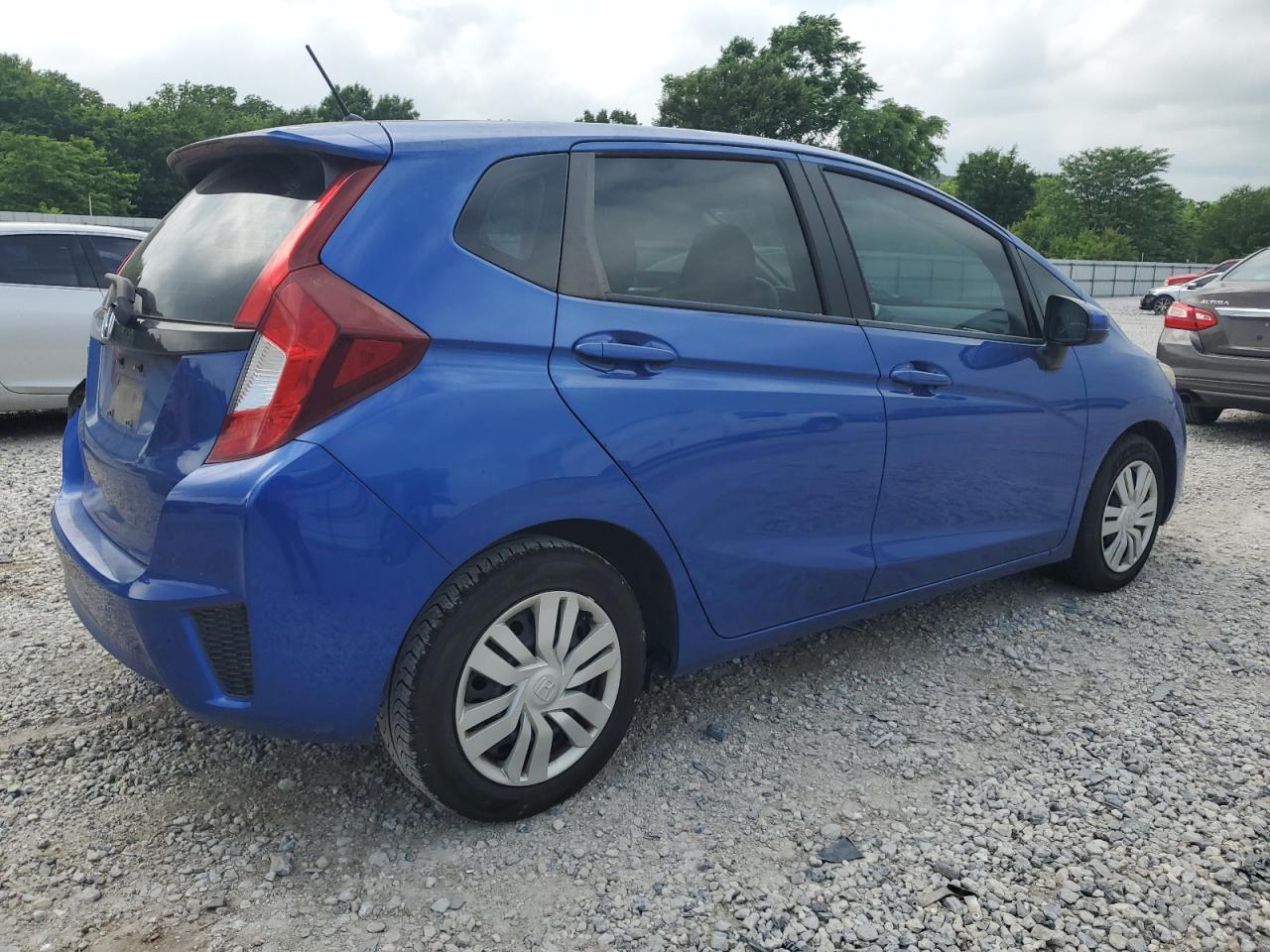 2016 Honda Fit Lx vin: JHMGK5H56GX035566