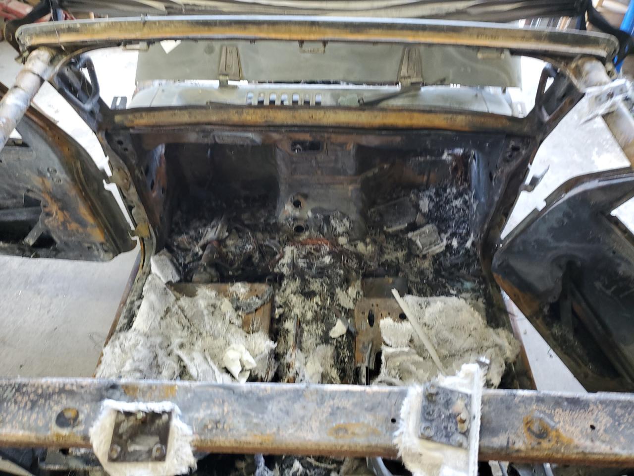 1J4GA59108L552817 2008 Jeep Wrangler Unlimited Sahara