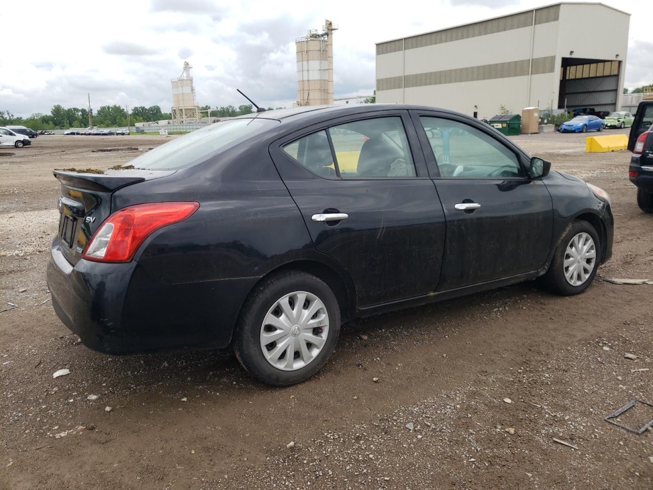 3N1CN7AP2GL810765 2016 Nissan Versa S