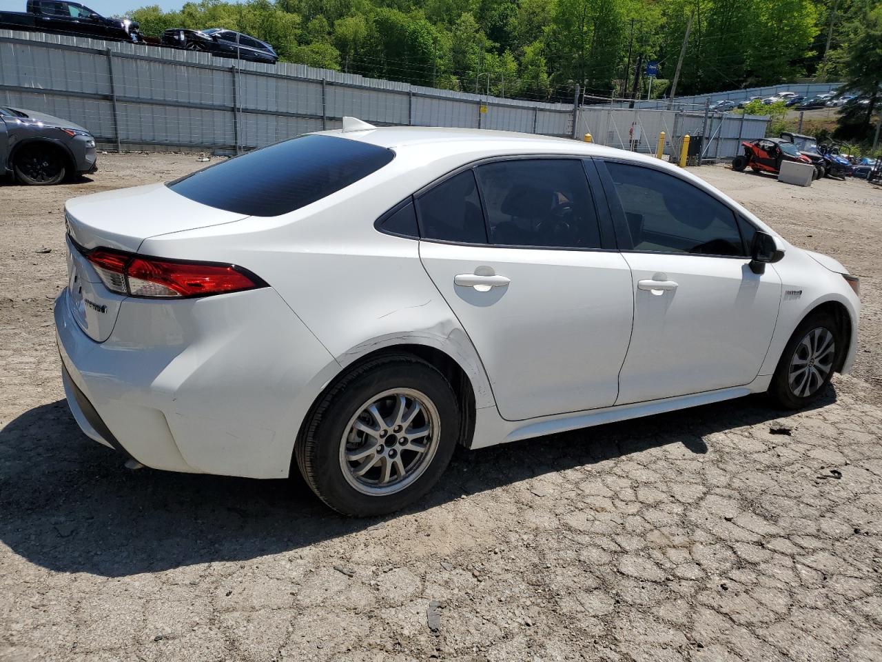 JTDEAMDE2MJ006754 2021 Toyota Corolla Le