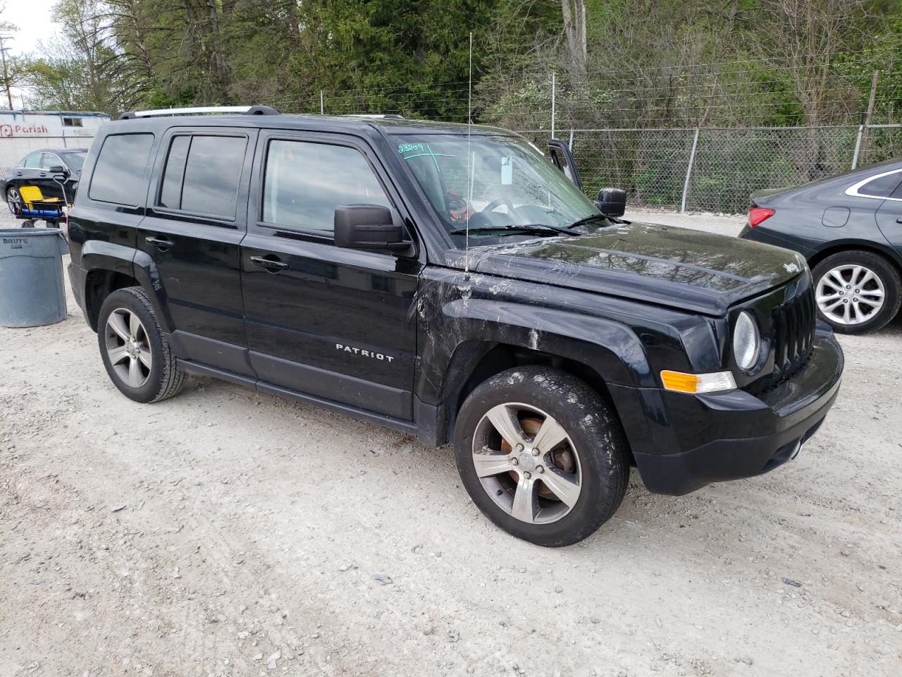 1C4NJPFA6GD699018 2016 Jeep Patriot Latitude