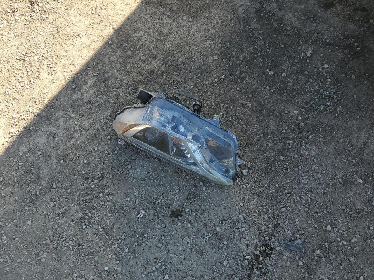 2T3BFREV6HW555381 2017 Toyota Rav4 Le