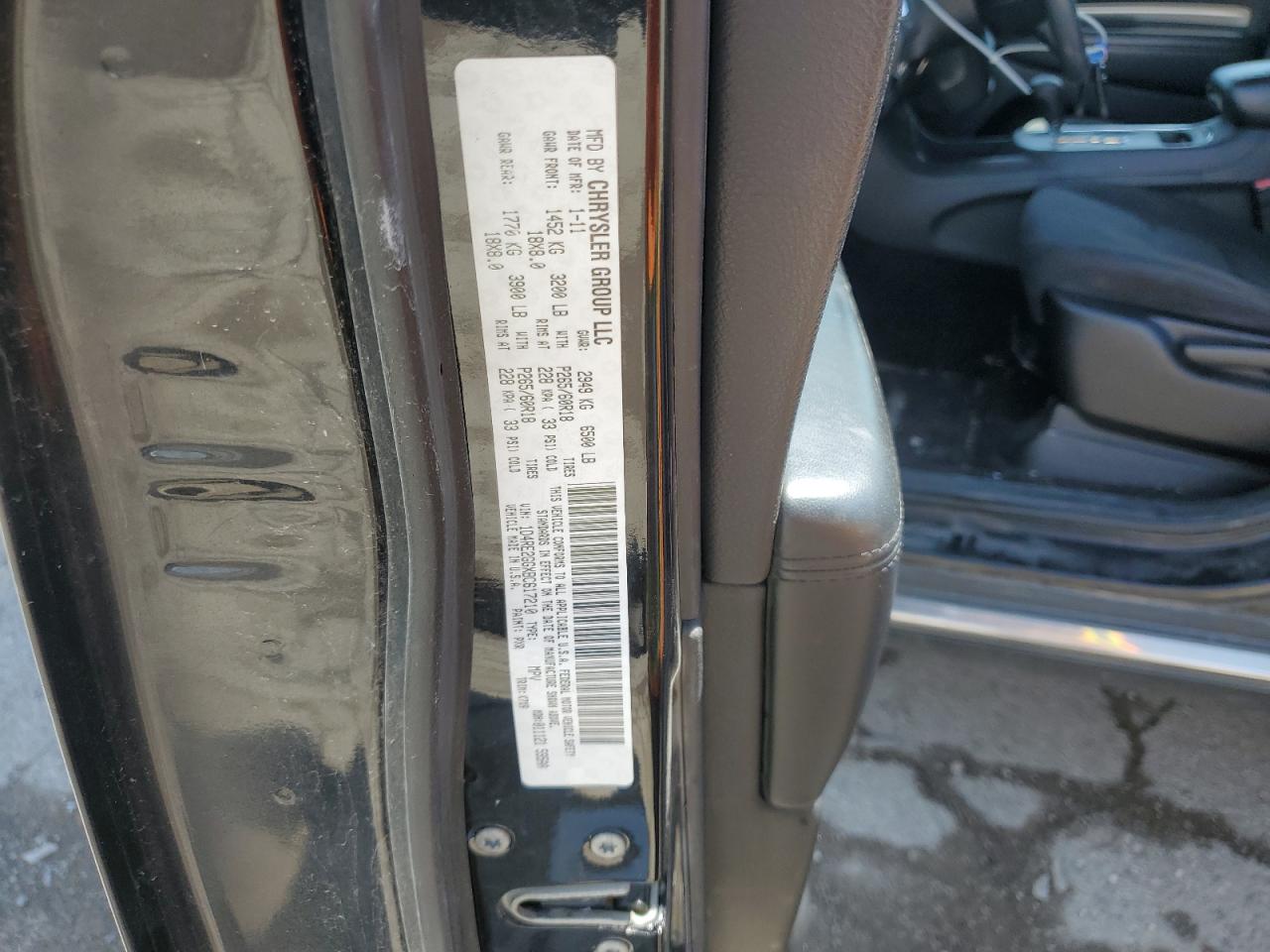 1D4RE2GGXBC617210 2011 Dodge Durango Express