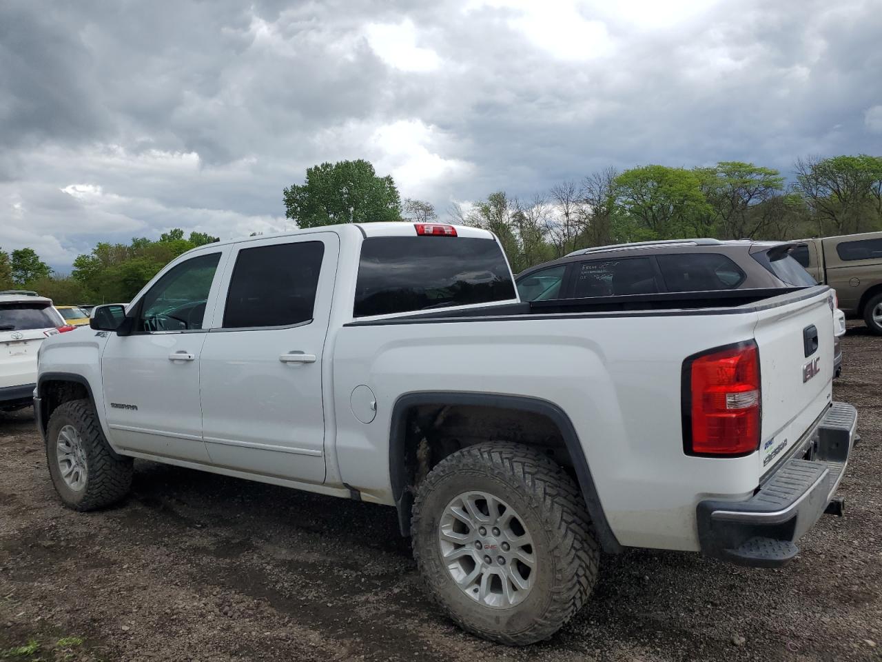 2017 GMC Sierra K1500 Sle vin: 3GTU2MEC4HG133096