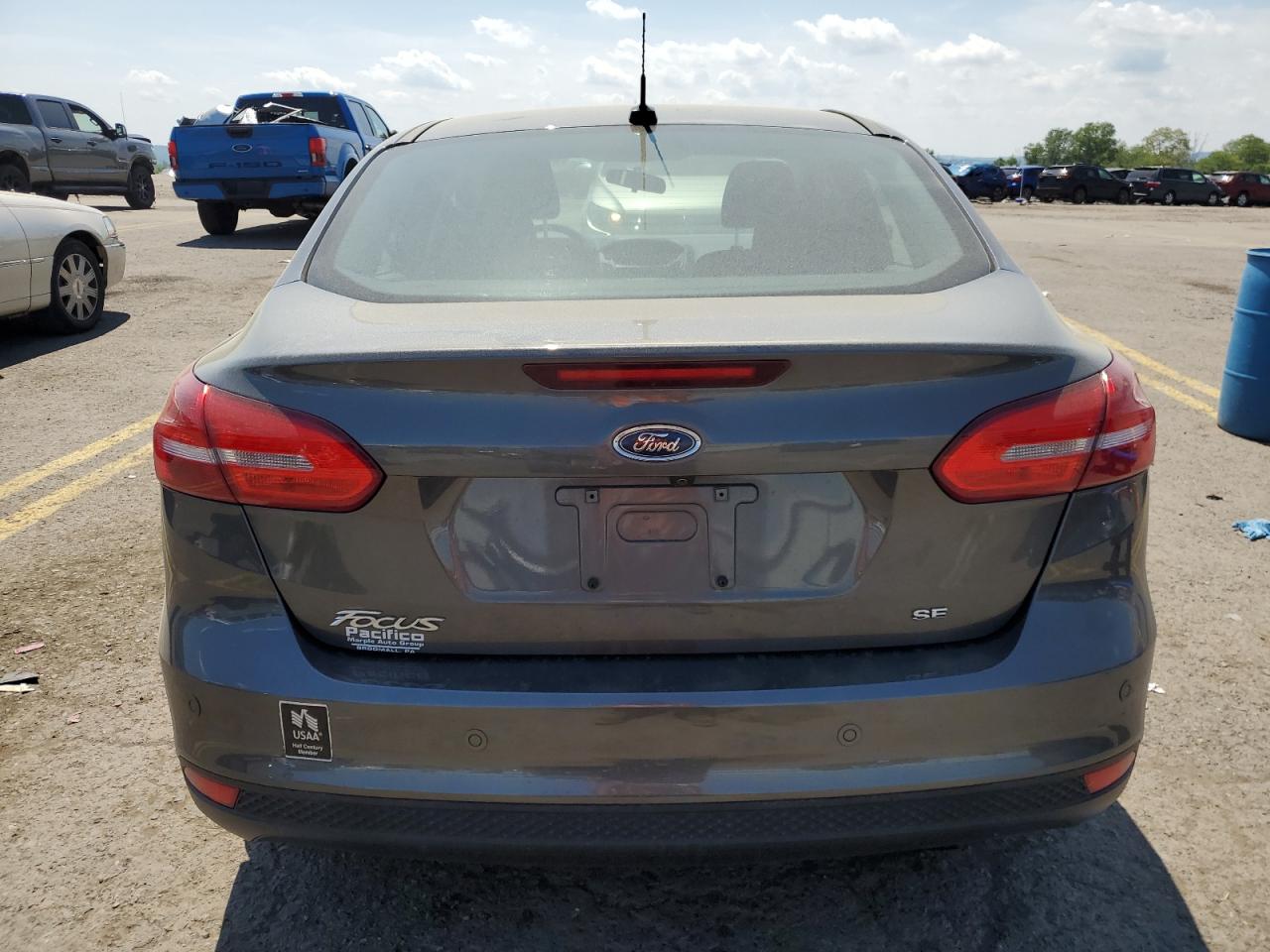 1FADP3F2XGL240744 2016 Ford Focus Se