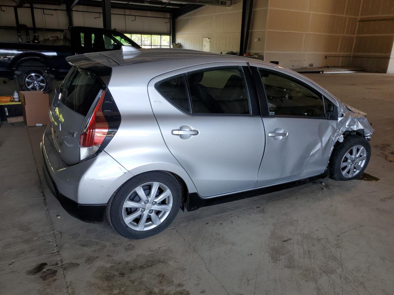 JTDKDTB30H1596822 2017 Toyota Prius C