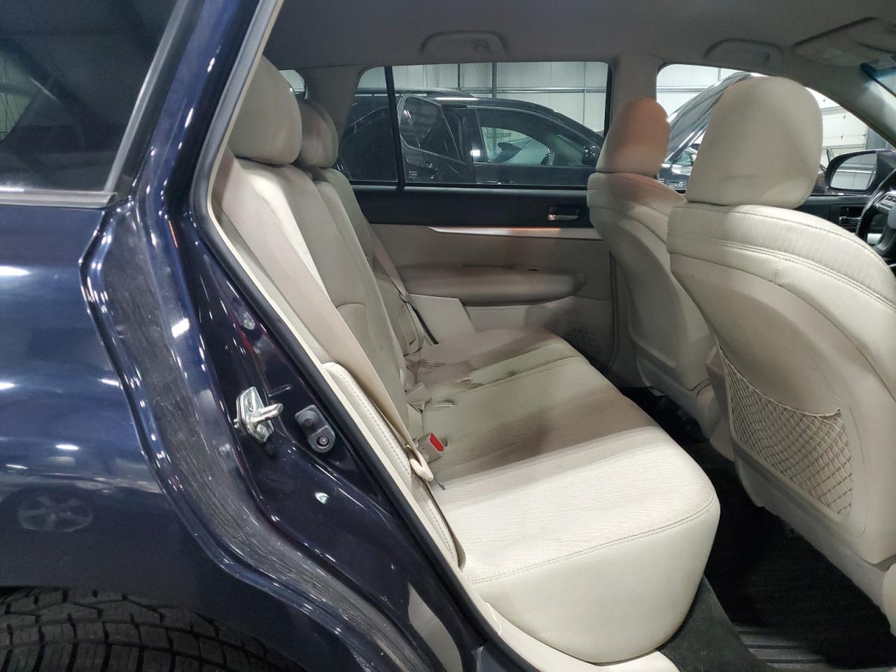 4S4BRCCC6C3275716 2012 Subaru Outback 2.5I Premium