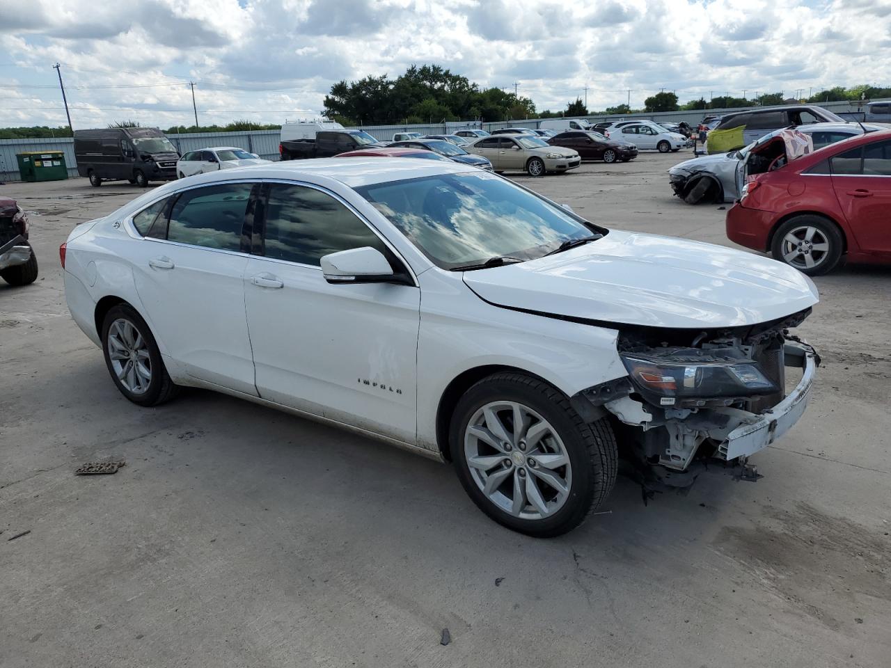 2G1105S32J9145100 2018 Chevrolet Impala Lt