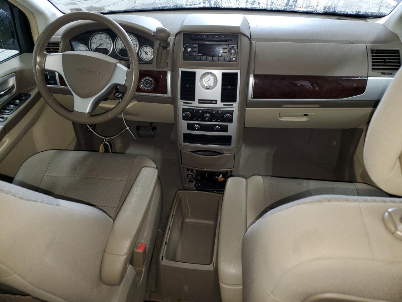 2A4RR5D14AR495494 2010 Chrysler Town & Country Touring