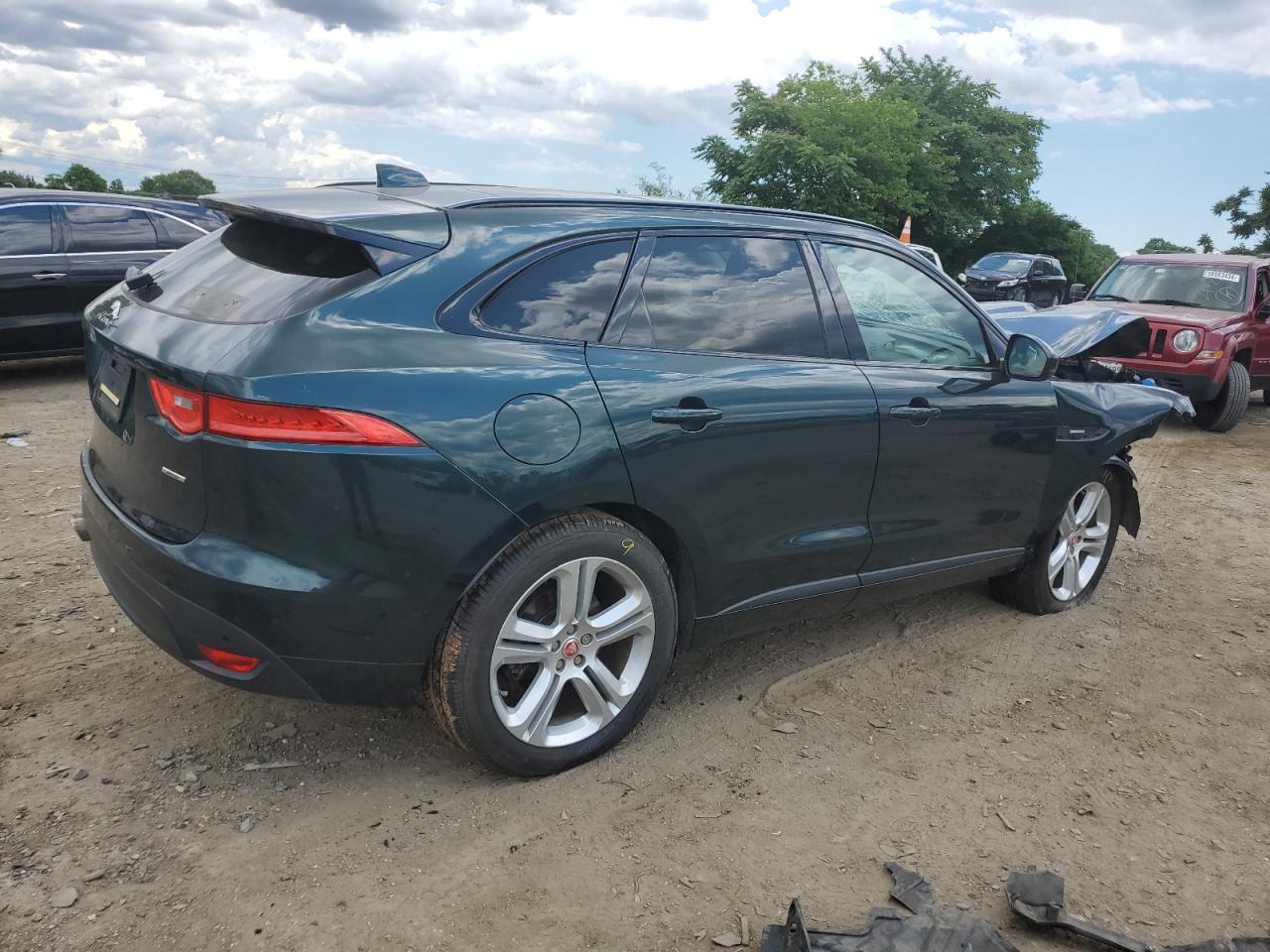 SADCL2BN2HA095731 2017 Jaguar F-Pace R - Sport