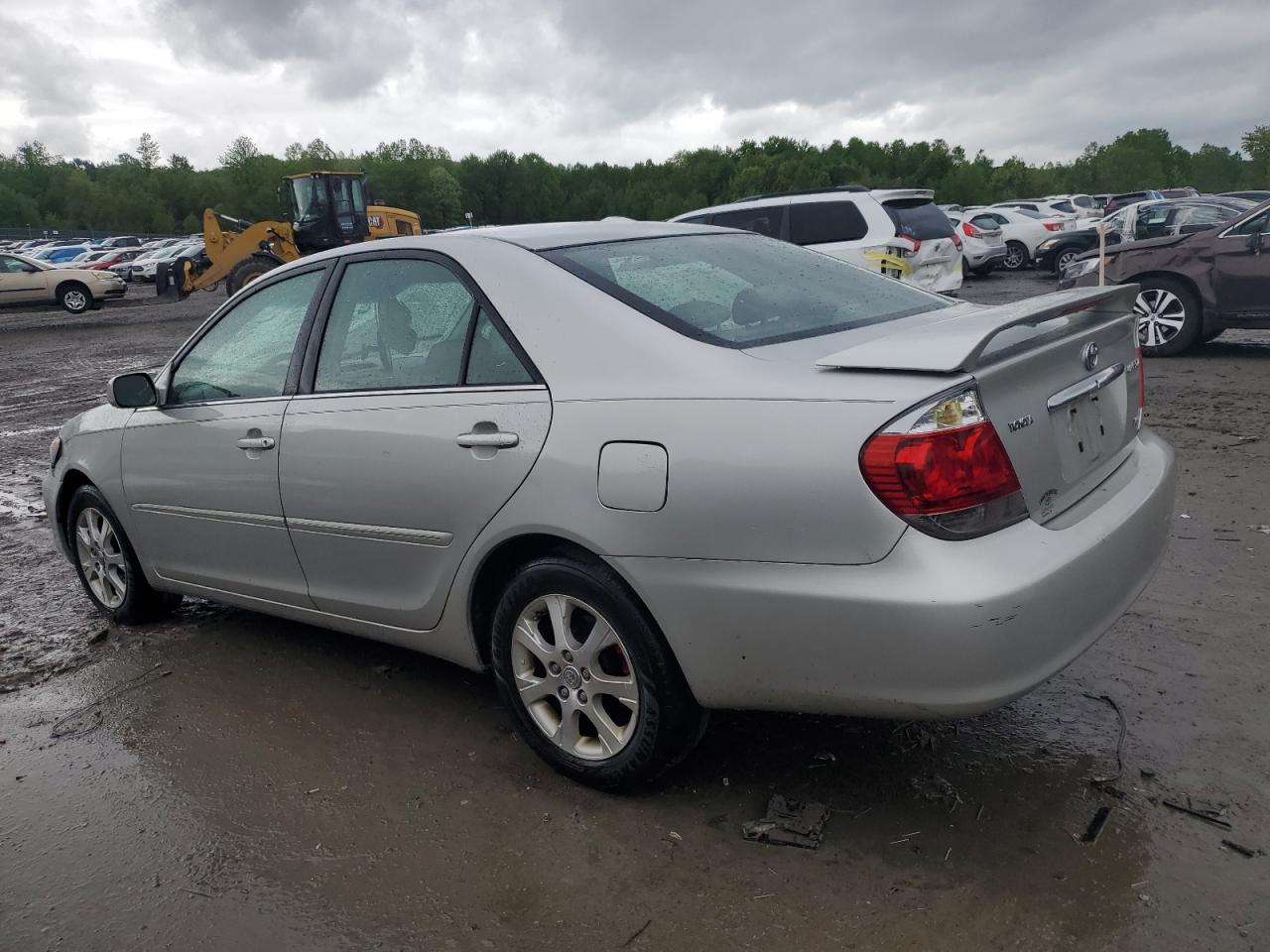 4T1BF30K75U093329 2005 Toyota Camry Le