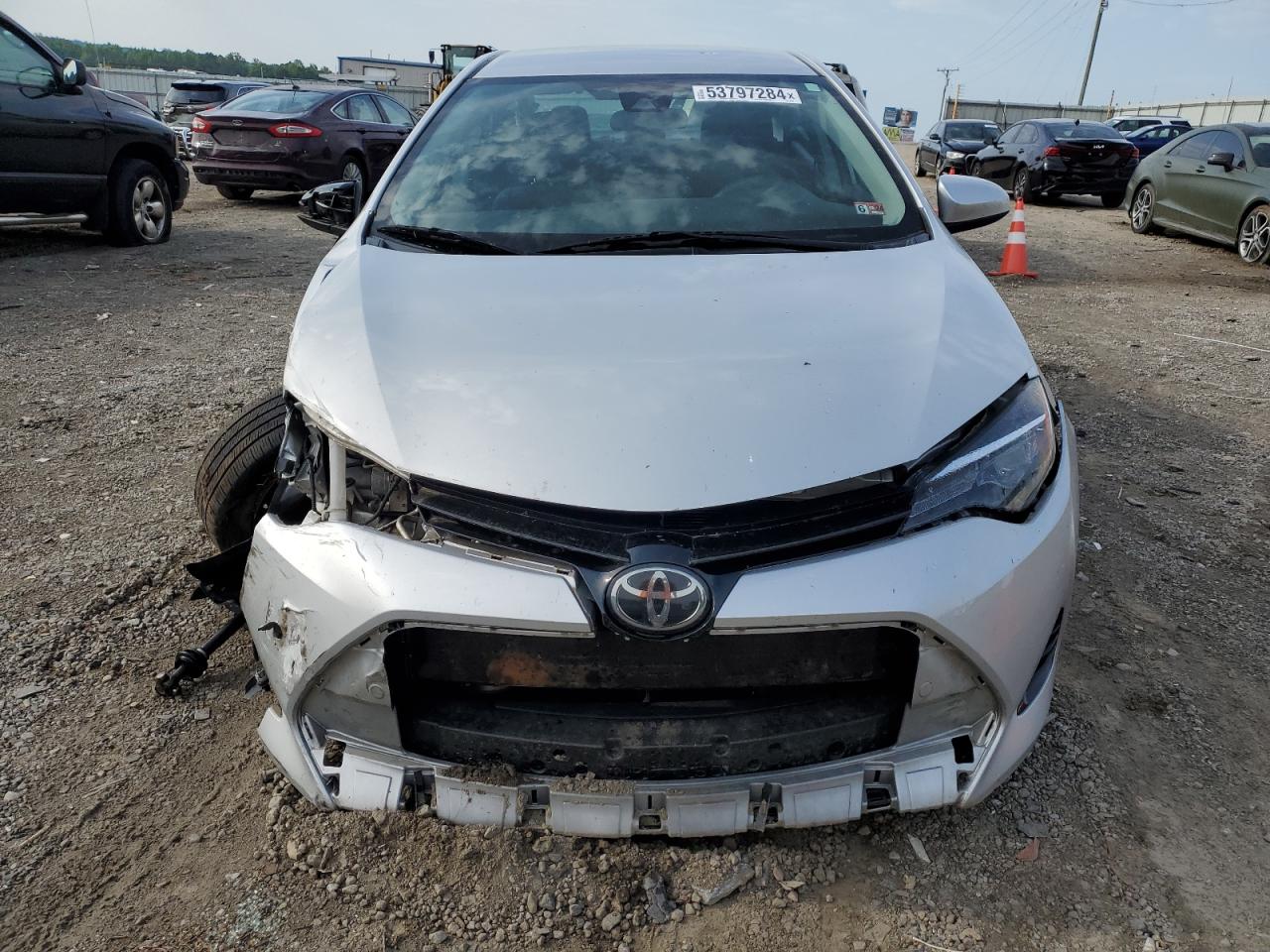 5YFBURHE7JP820990 2018 Toyota Corolla L