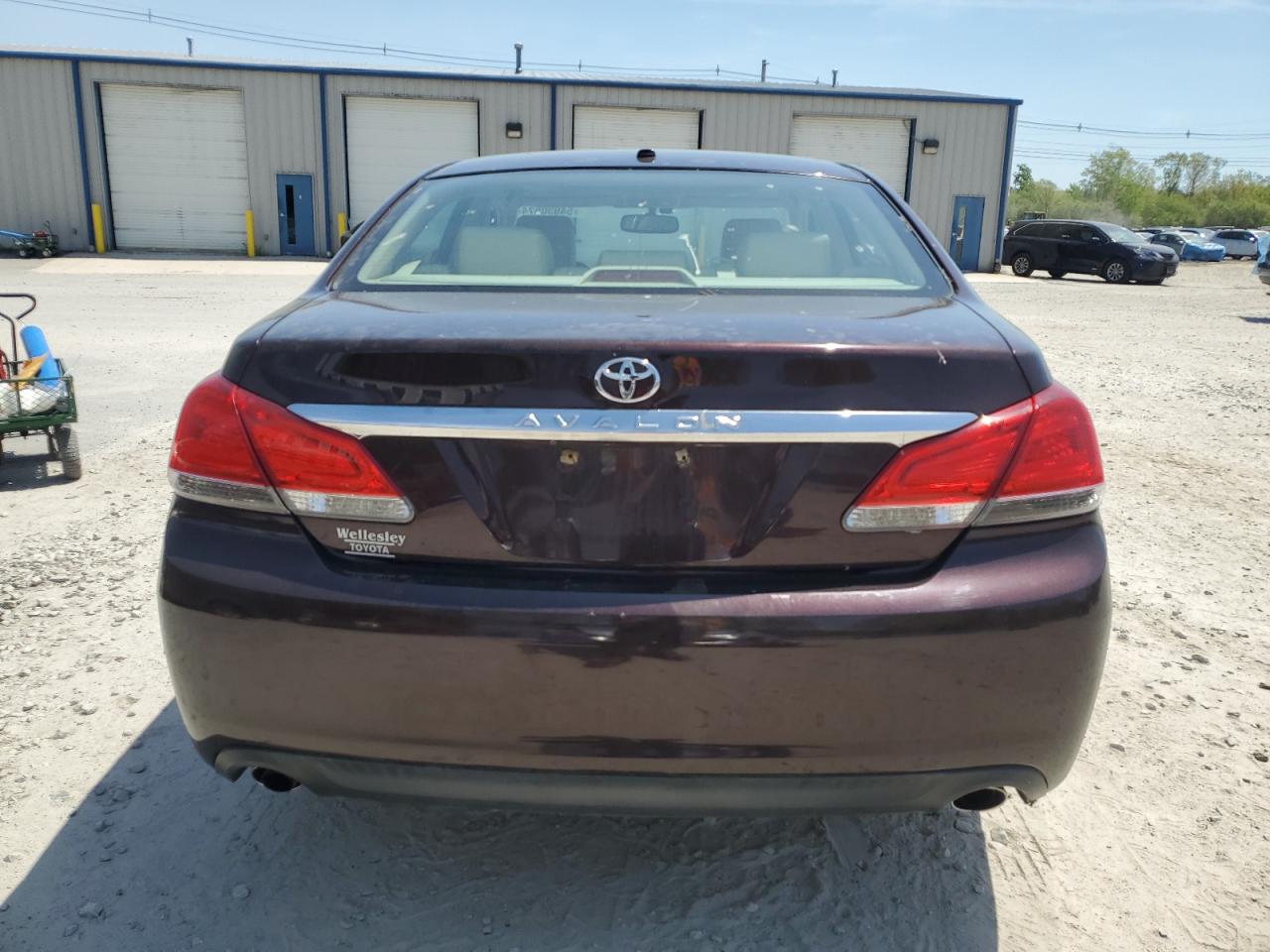 4T1BK3DB0CU471056 2012 Toyota Avalon Base