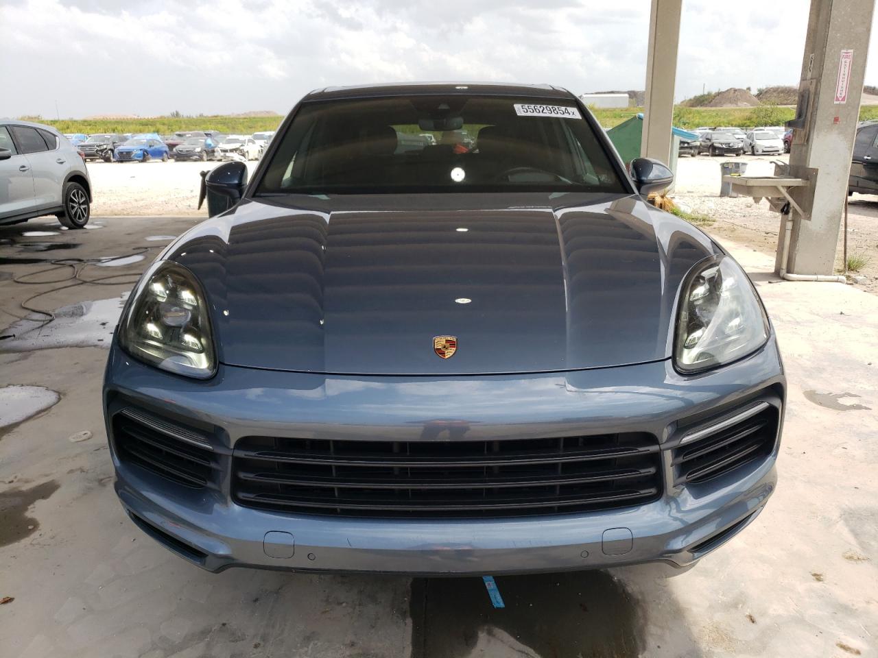 WP1AA2AYXKDA10868 2019 Porsche Cayenne