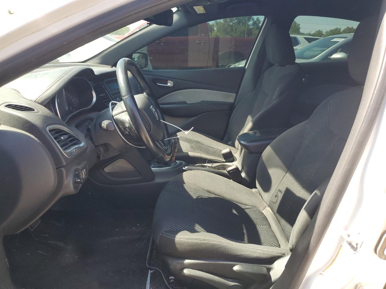 1C3CDFBBXGD750399 2016 Dodge Dart Sxt