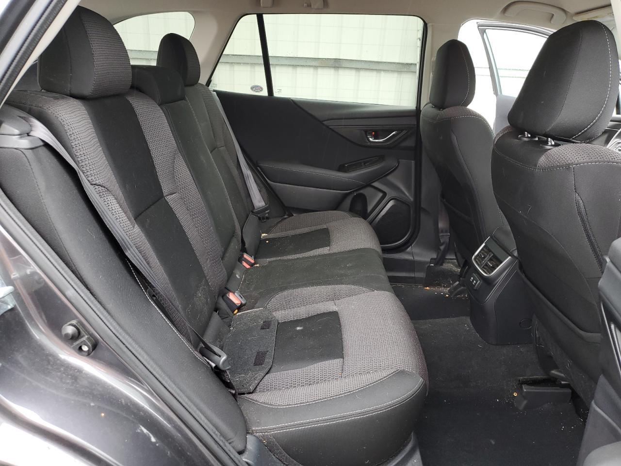 4S4BTACC3N3213800 2022 Subaru Outback Premium