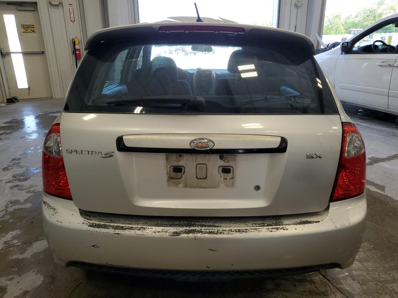 KNAFE161185020027 2008 Kia Spectra5 5 Sx