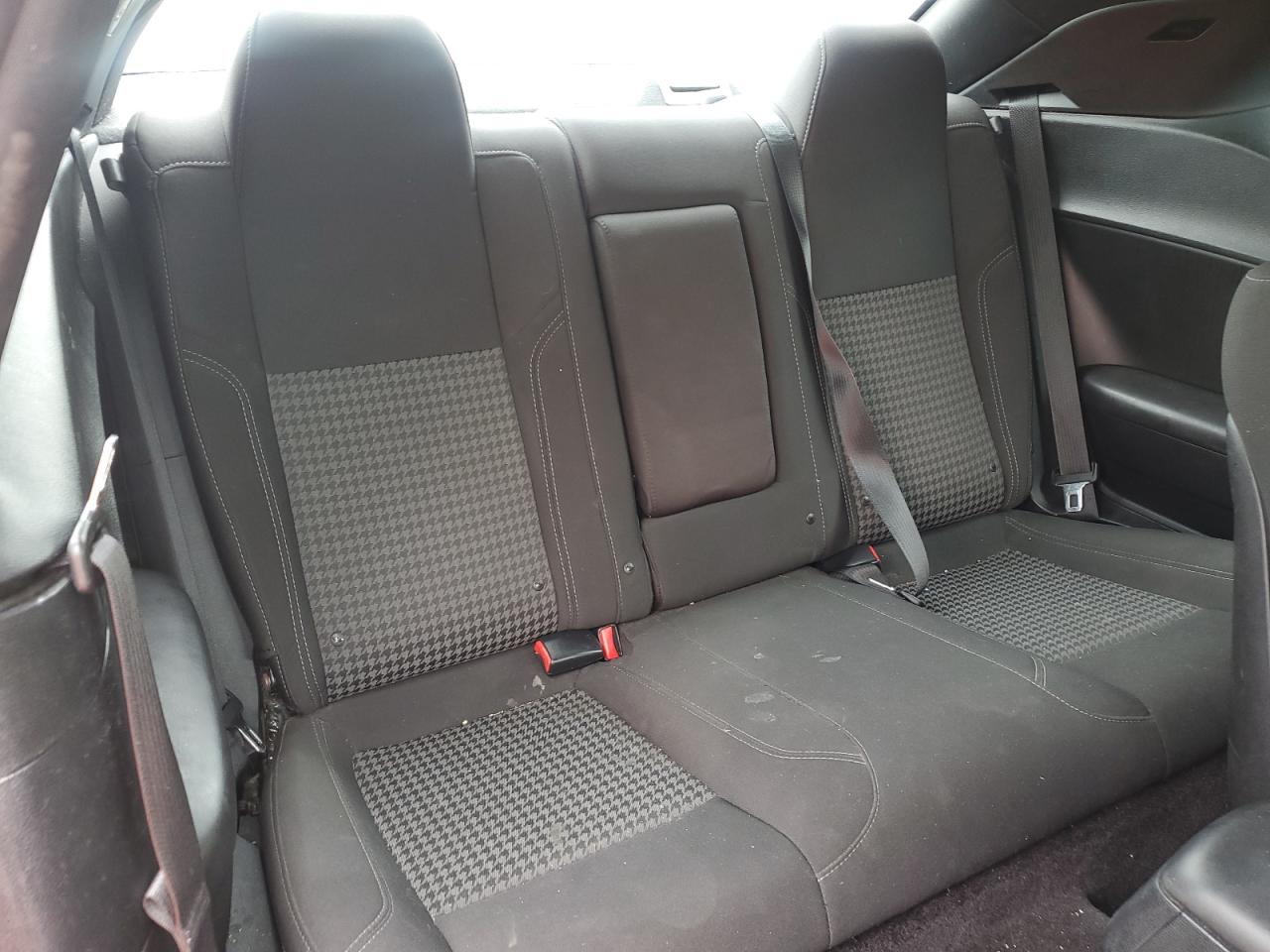 2C3CDZAG0JH251538 2018 Dodge Challenger Sxt