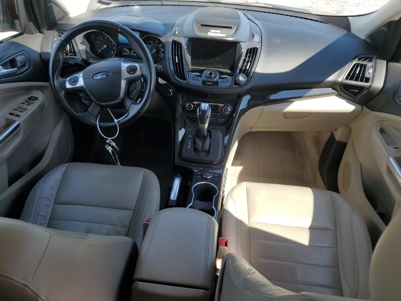 1FMCU9J98EUE51210 2014 Ford Escape Titanium