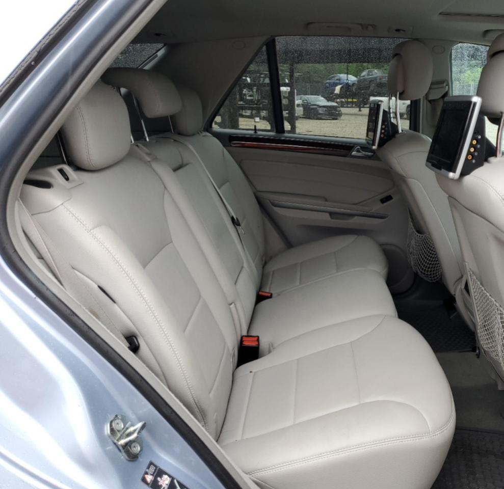 4JGBB8GB0BA732727 2011 Mercedes-Benz Ml 350 4Matic