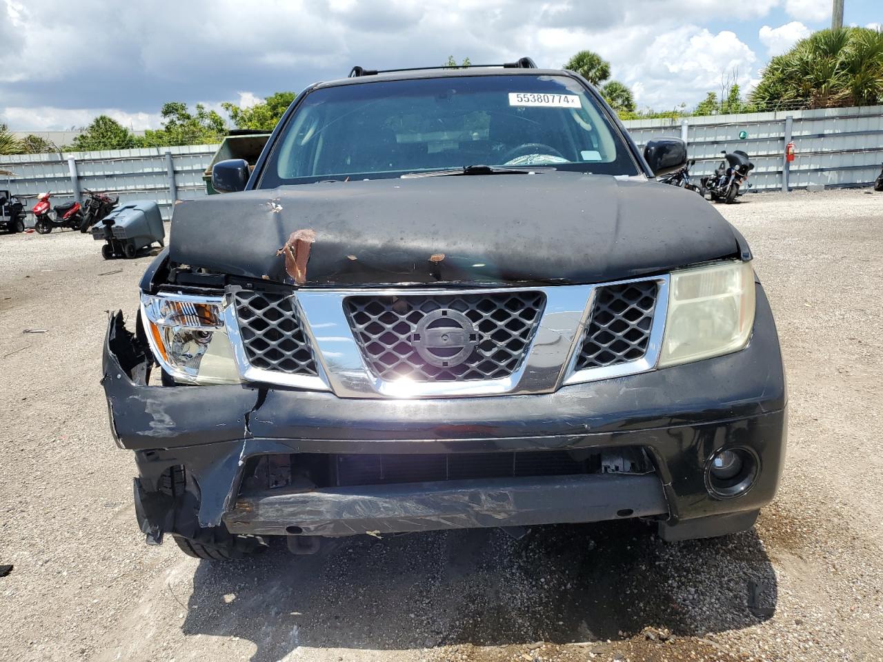 5N1AR18U25C707982 2005 Nissan Pathfinder Le