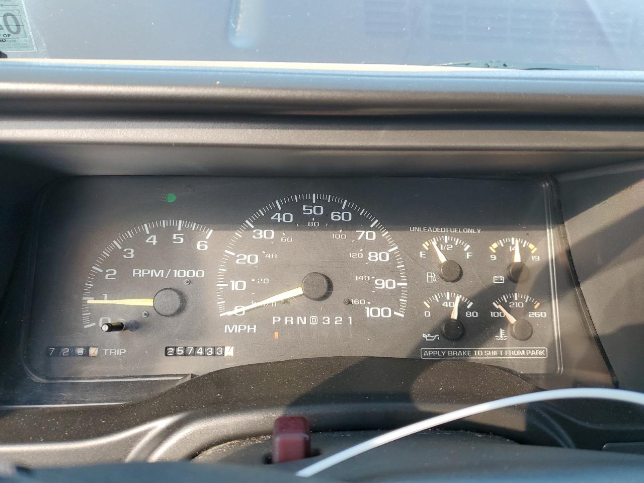 3GKEK18R2VG509961 1997 GMC Yukon