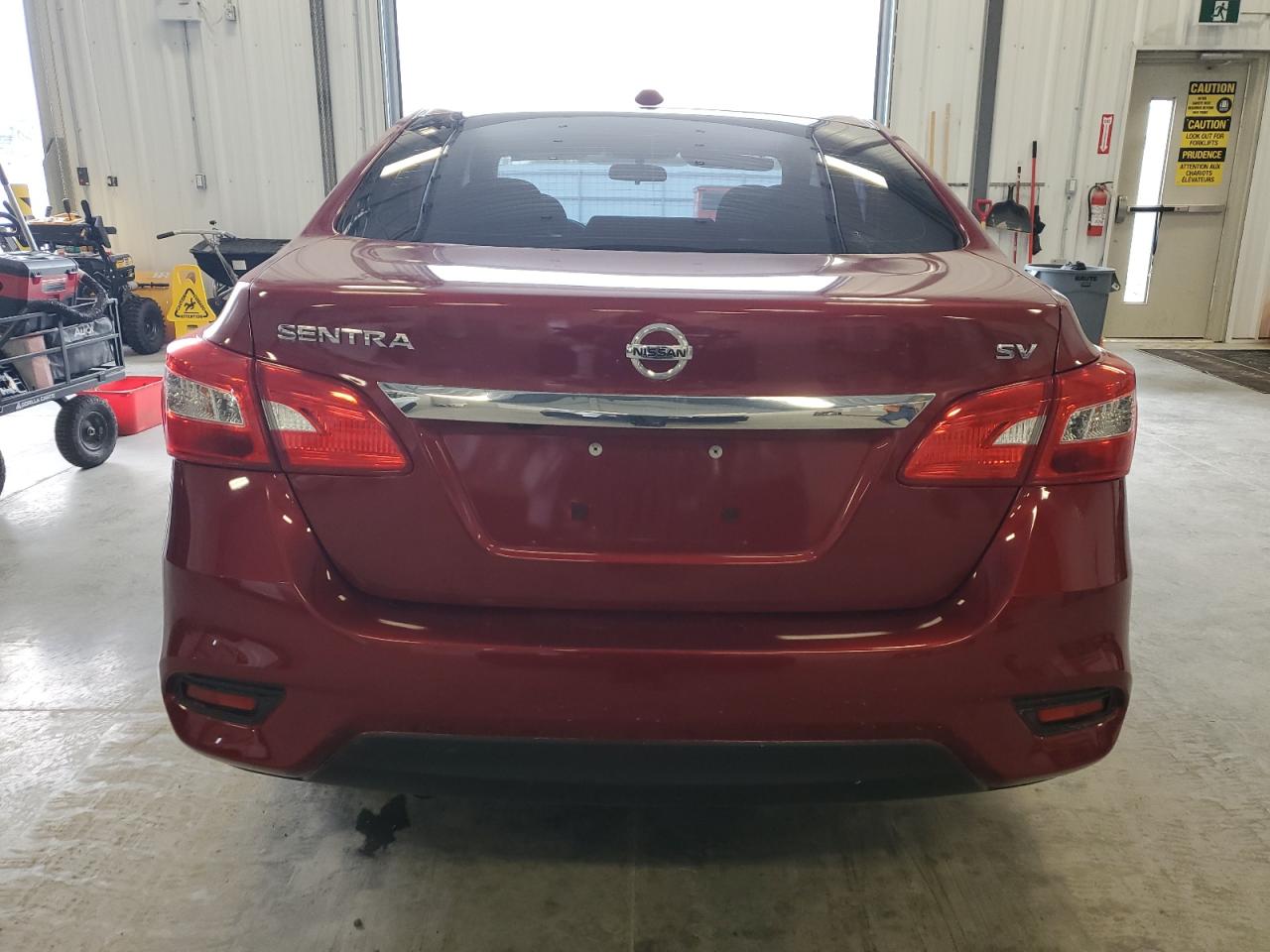 3N1AB7AP5JY310612 2018 Nissan Sentra S