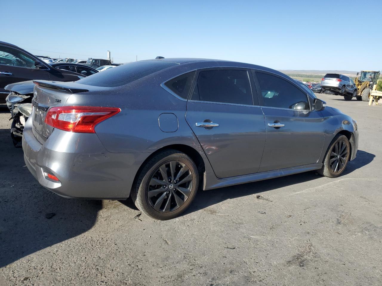 3N1AB7AP9JY257414 2018 Nissan Sentra S