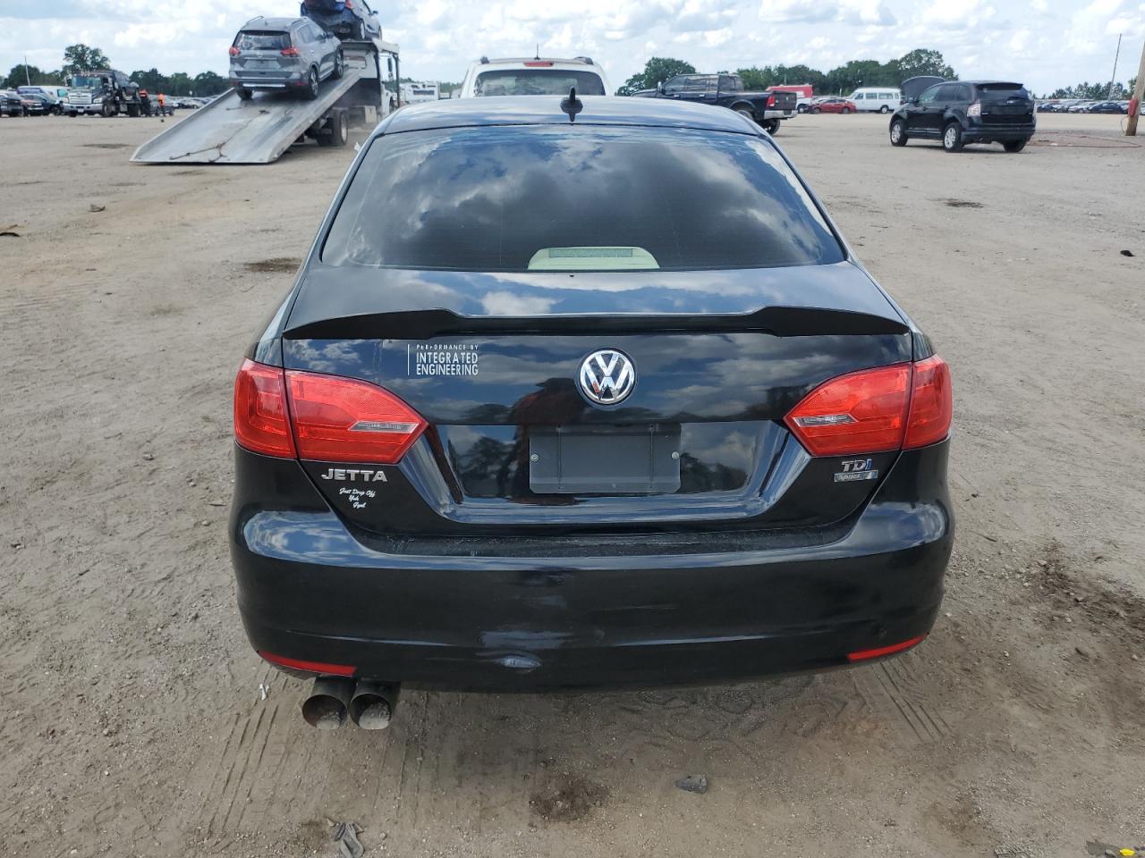 3VWLL7AJ7EM437502 2014 Volkswagen Jetta Tdi