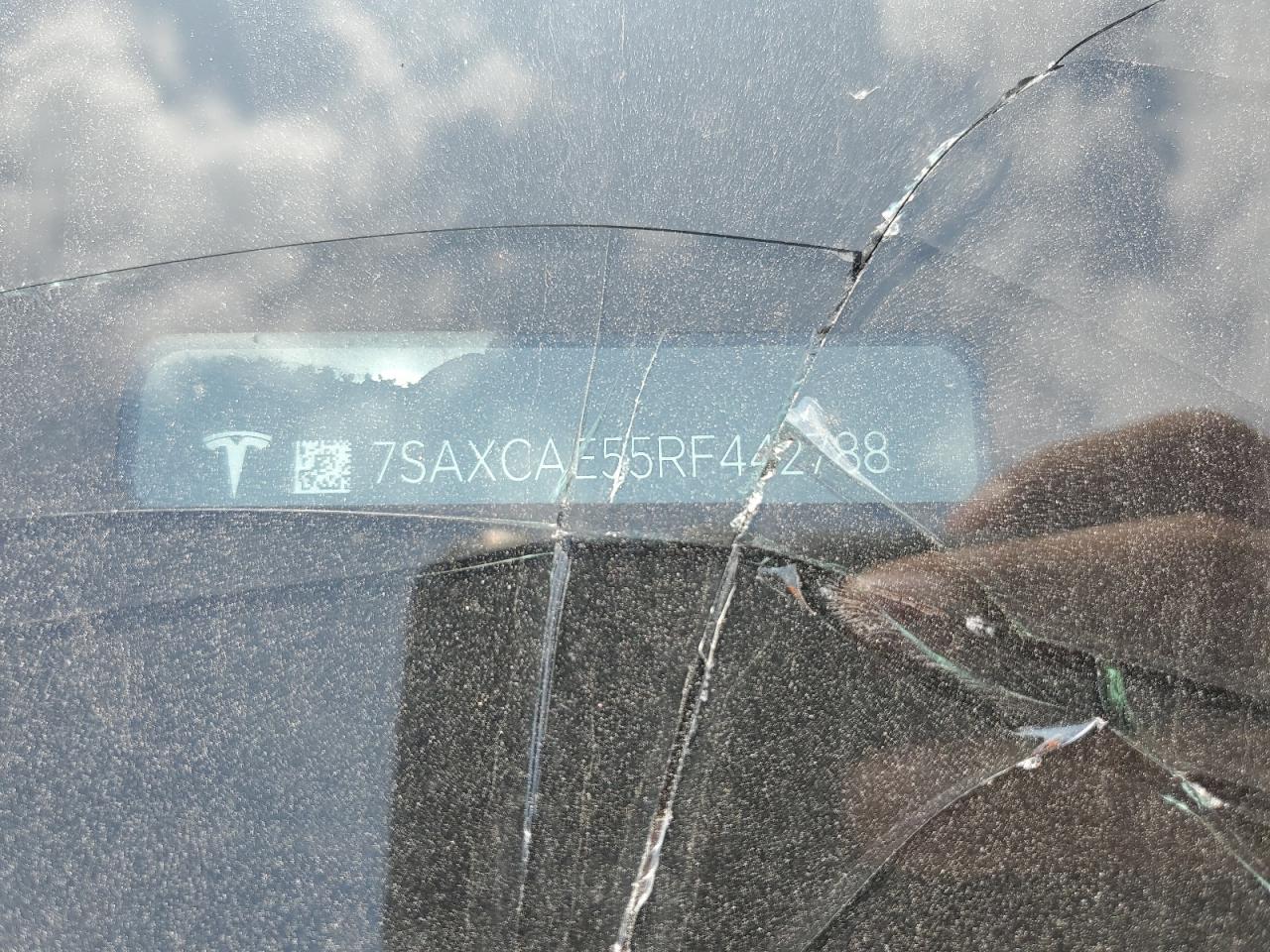 7SAXCAE55RF442788 2024 Tesla Model X