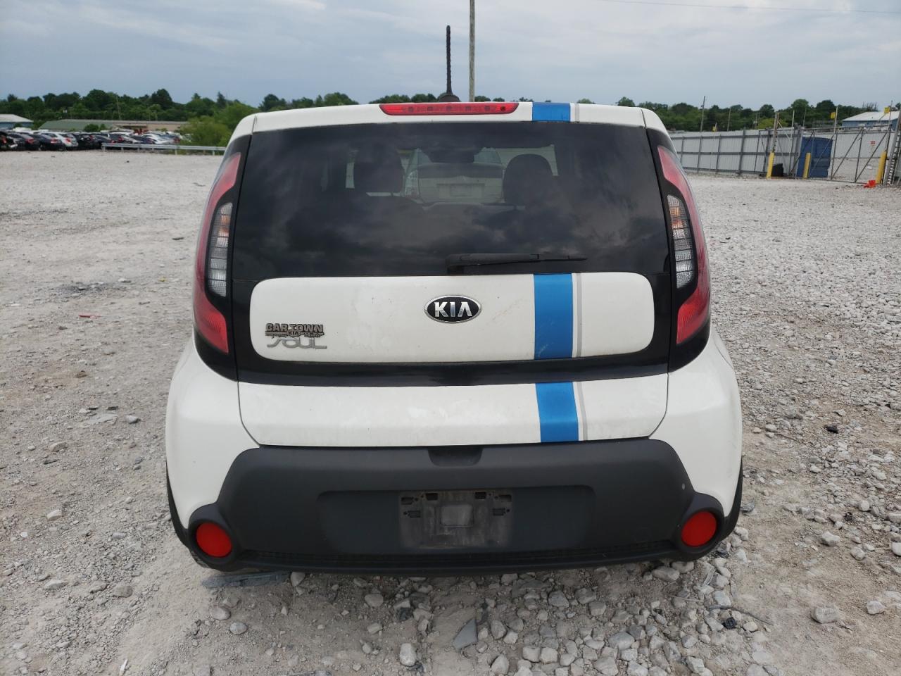 KNDJN2A24G7249016 2016 Kia Soul