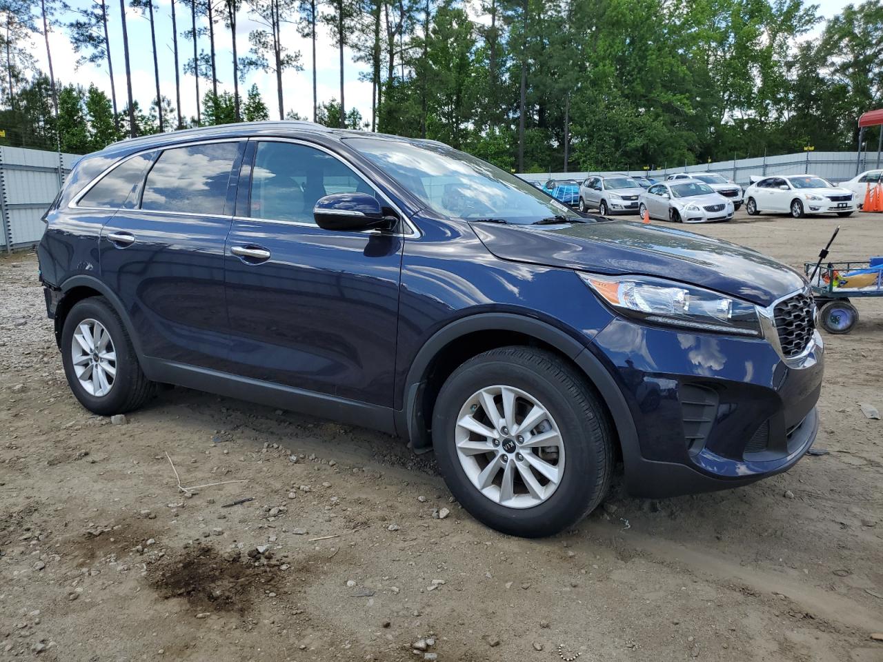 2019 Kia Sorento L vin: 5XYPG4A39KG600927