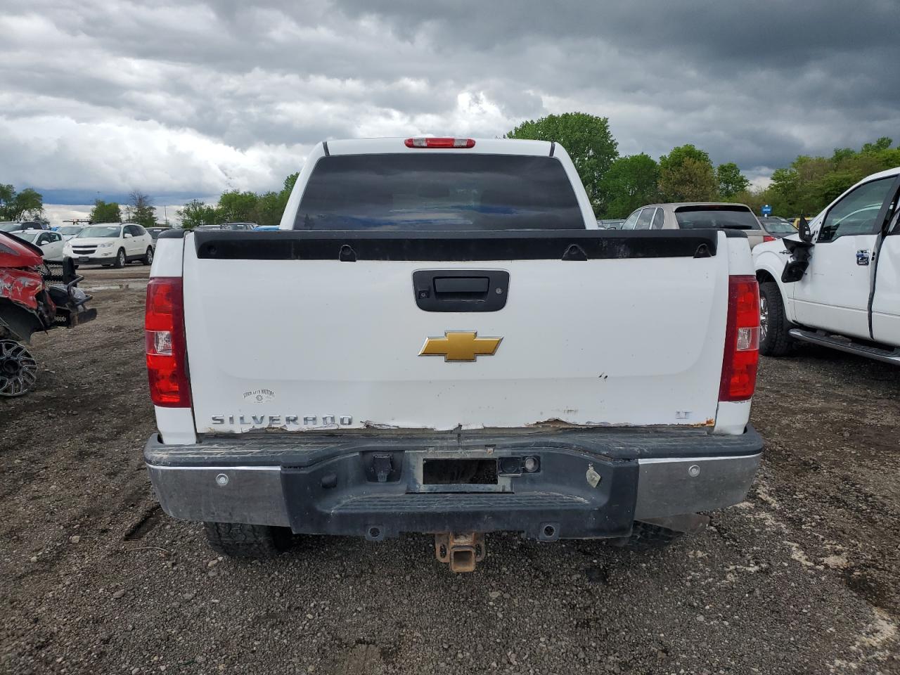 3GCPKSE71DG328507 2013 Chevrolet Silverado K1500 Lt