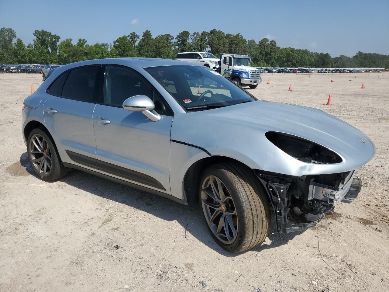 WP1AA2A55NLB03118 2022 Porsche Macan