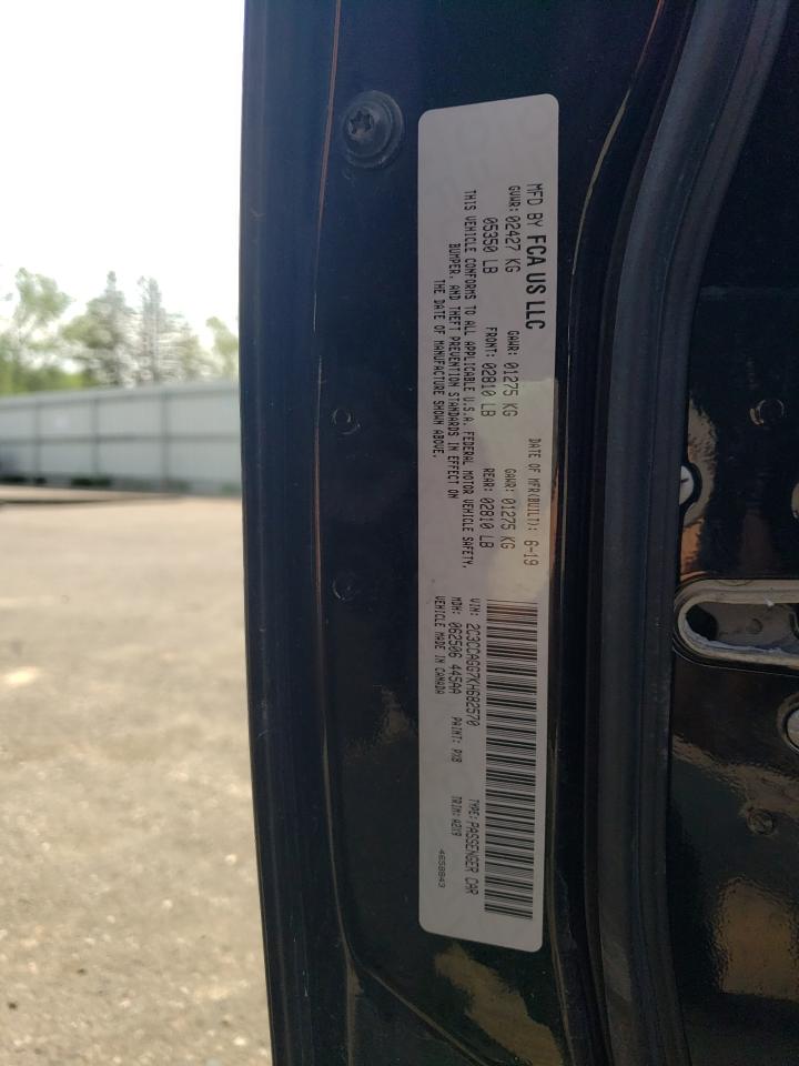 2C3CCAGG7KH682570 2019 Chrysler 300 S