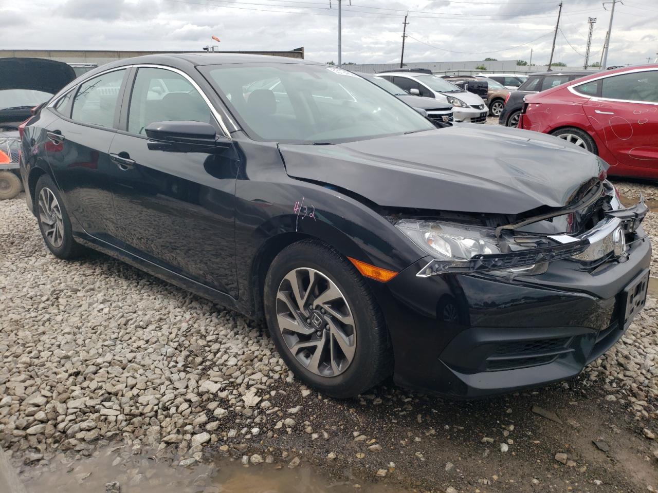 2HGFC2F72JH590976 2018 Honda Civic Ex