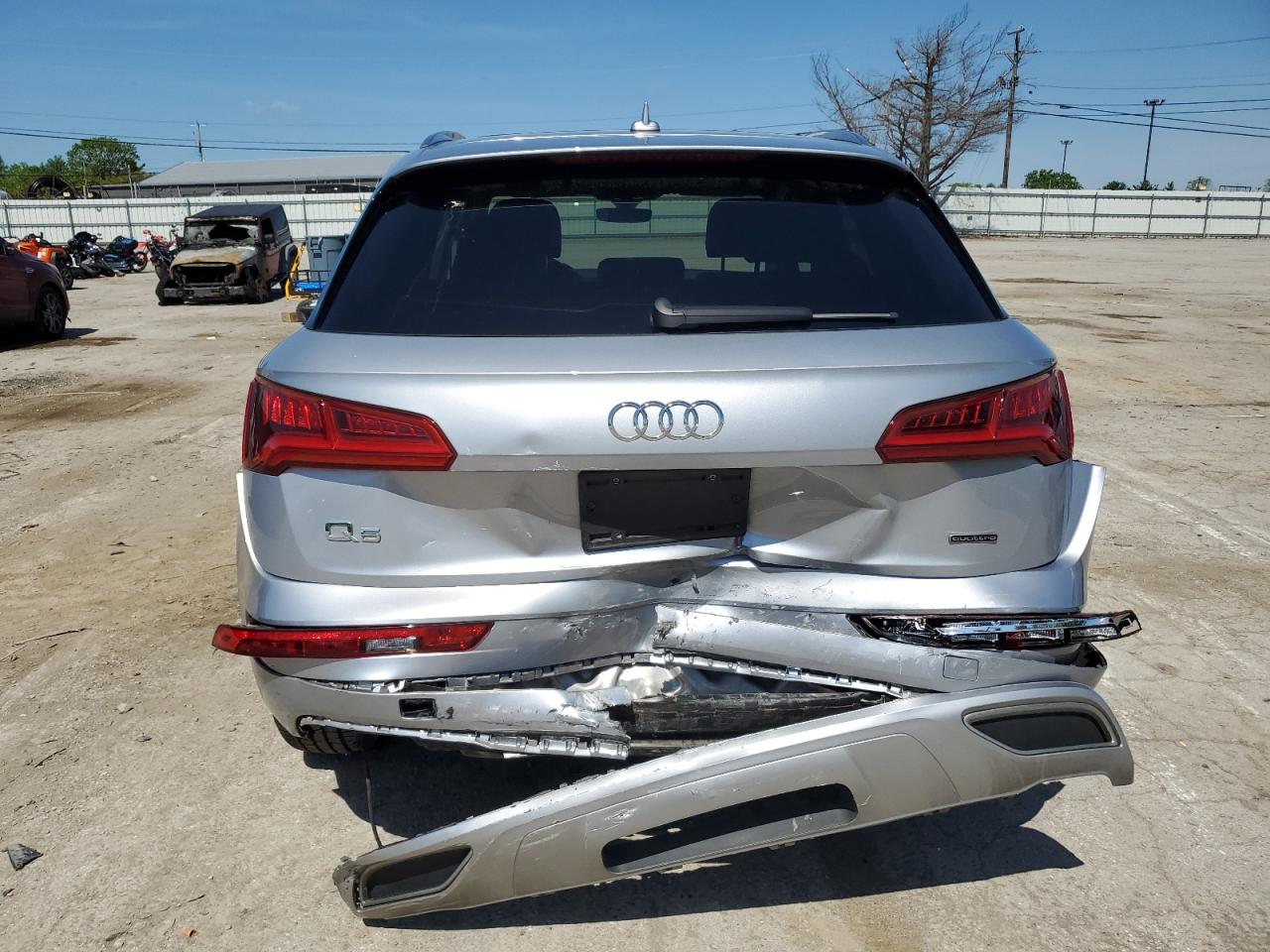 WA1ANAFY9K2081106 2019 Audi Q5 Premium