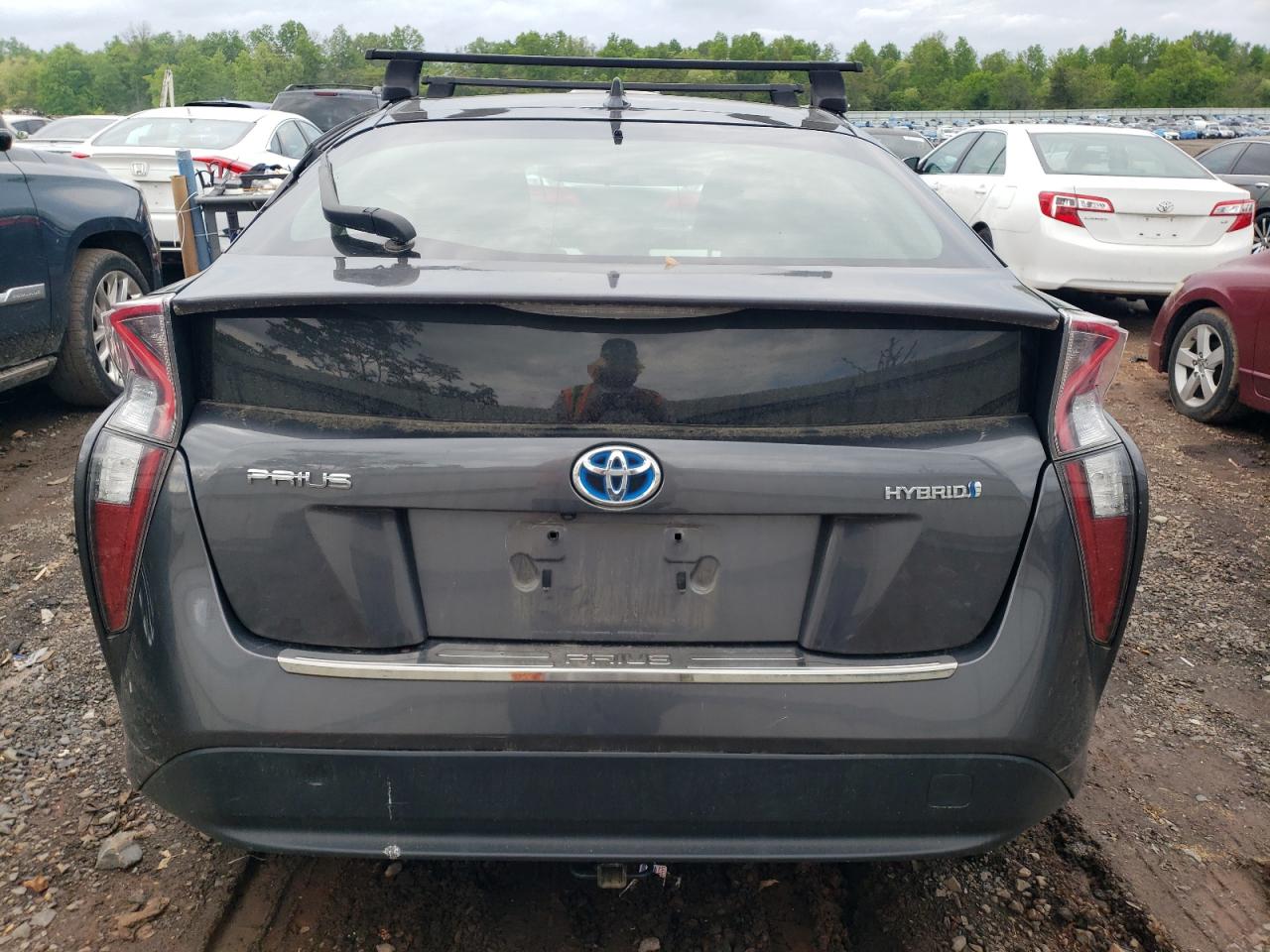 JTDKARFU4G3018885 2016 Toyota Prius