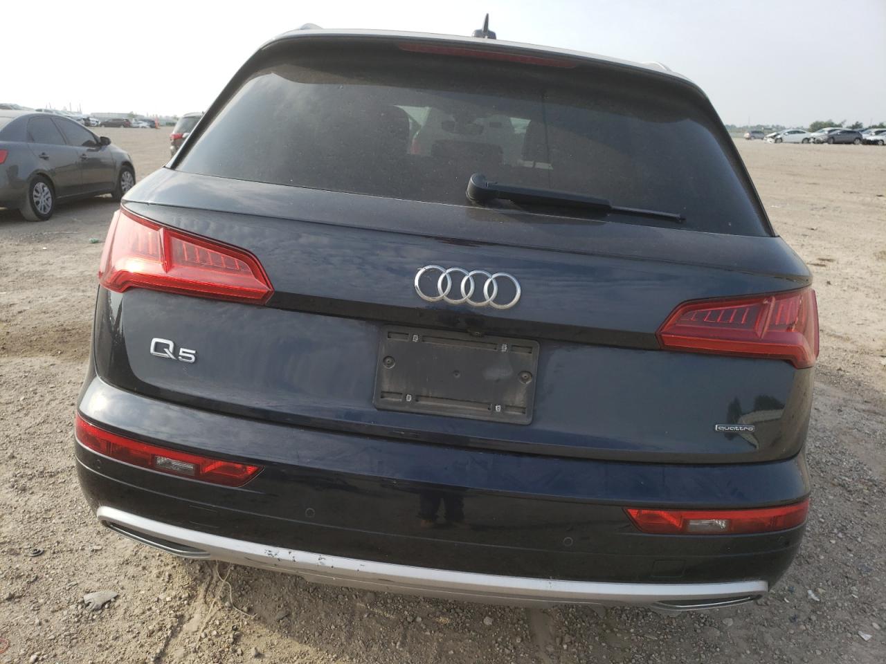 WA1ANAFY9L2046518 2020 Audi Q5 Premium