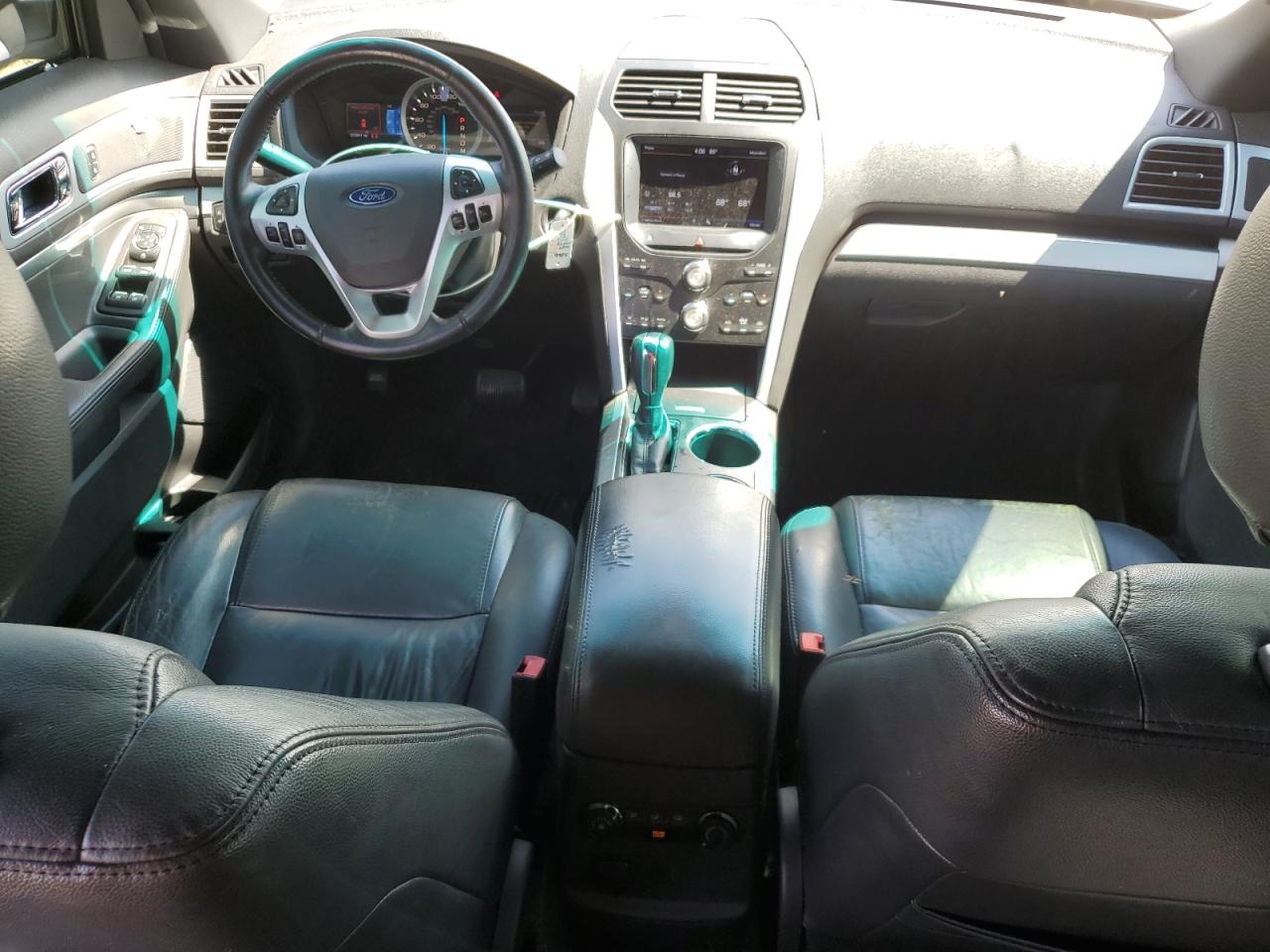 1FM5K7D82DGA69984 2013 Ford Explorer Xlt